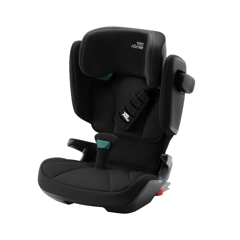 Britax Römer Kidfix i-Size turvavyöistuin, musta selkänoja ja XP Pad -etupanssari