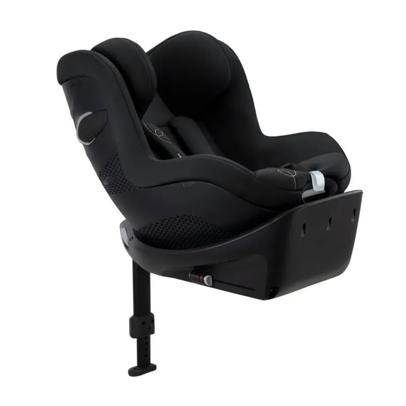 Cybex Sirona G i-Size turvaistuin taakse menosuuntaan, musta päällys ja takatukijalka
